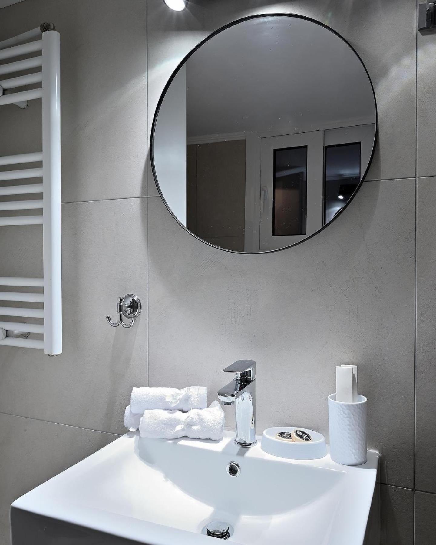 Modern Two Bedroom Apartment At Koukaki Athen Exterior foto